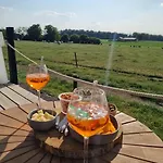 Campismo de Luxo La Bulle Celeste Faimes