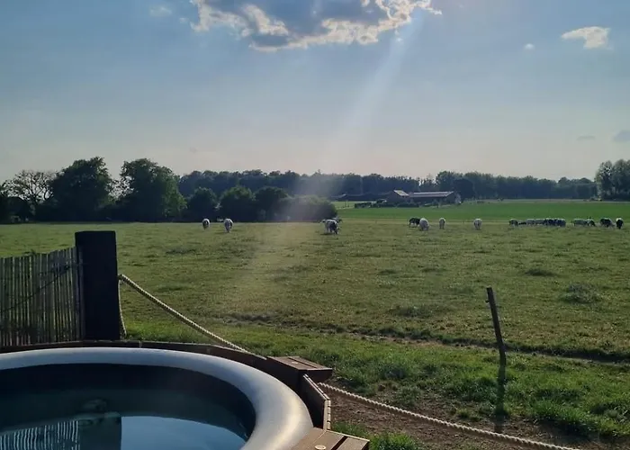 Campismo de Luxo La Bulle Celeste